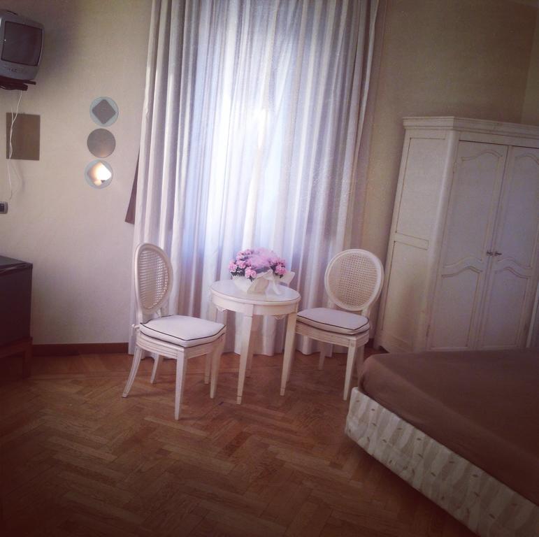Hotel Langa In Cortemilia Luaran gambar
