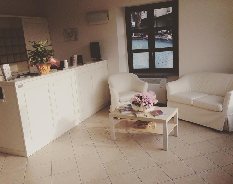 Hotel Langa In Cortemilia Luaran gambar